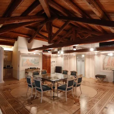 Luxury Loft شقة *